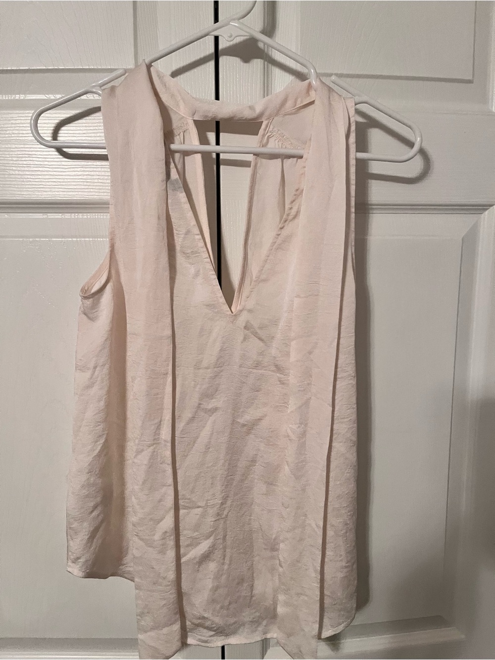 Express Soft Cream V-Neck Sleeveless Blouse